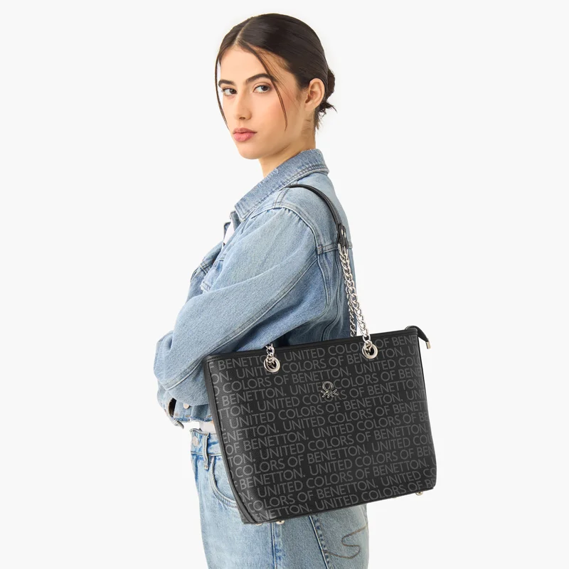 يونايتد كولورز أوف بينتيون Monogram Print Tote Bag for Women